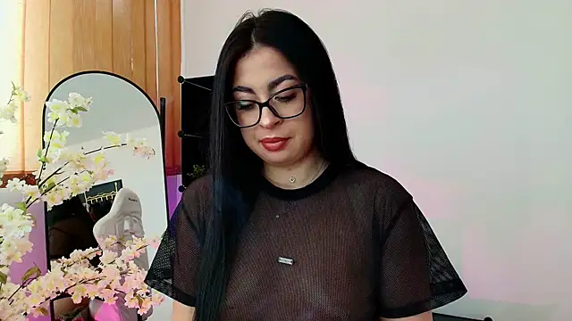 MissyScarlet online show from May 14, 2026, 2:13 pm