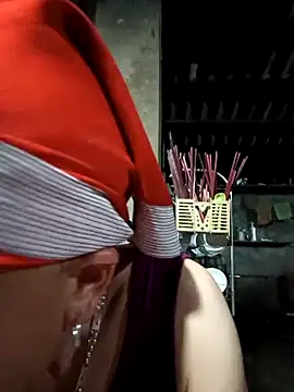 Snapshot of Ami-su chatting on February 11, 2026, 2:11 pm Ami-su online show from February 11, 2026, 2:11 pm