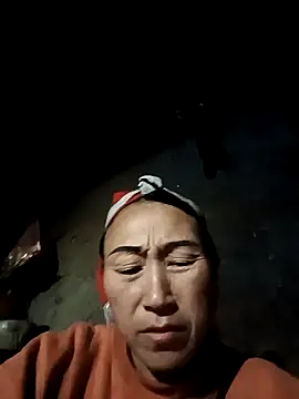 Snapshot of Ami-su chatting on February 13, 2026, 12:34 pm Ami-su online show from February 13, 2026, 12:34 pm