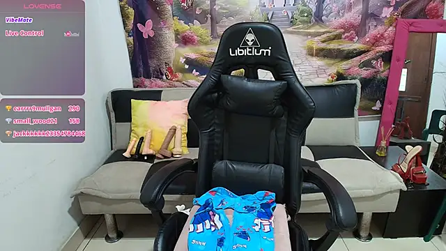 dakota sexyanal online show from March 18, 2026, 6:11 pm