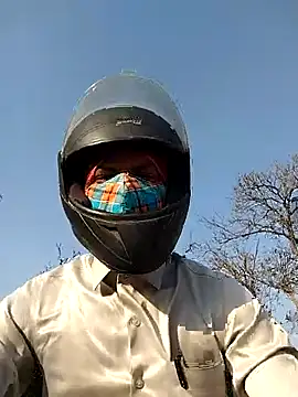 sanem4697 online show from March 25, 2026, 11:05 am