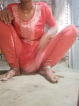 Sexy kiran002 online show from April 14, 2026, 12:38 am