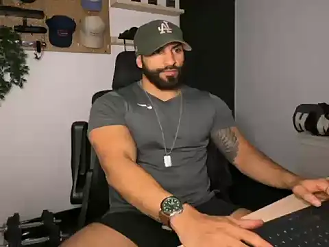 Snapshot of SamDornan51 chatting on February 5, 2026, 1:32 am SamDornan51 online show from February 5, 2026, 1:32 am