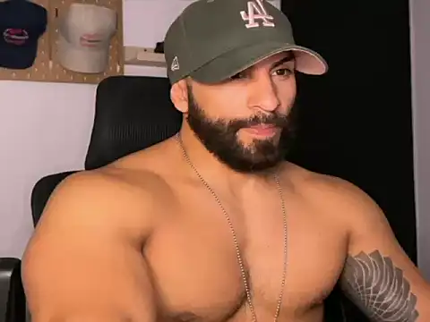 Snapshot of SamDornan51 chatting on February 20, 2026, 12:51 am SamDornan51 online show from February 20, 2026, 12:51 am