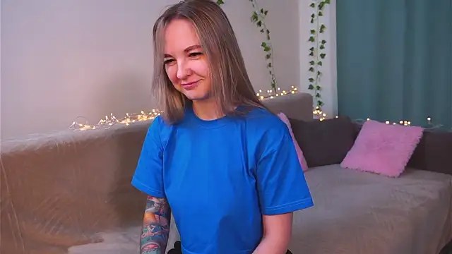 Snapshot of AricaPetties chatting on January 31, 2026, 7:11 pm AricaPetties online show from January 31, 2026, 7:11 pm