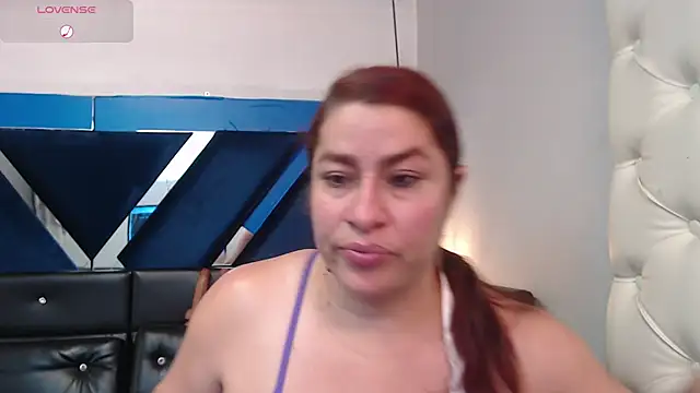 Snapshot of Alison-mar chatting on June 20, 2026, 8:22 pm Alison-mar online show from June 20, 2026, 8:22 pm