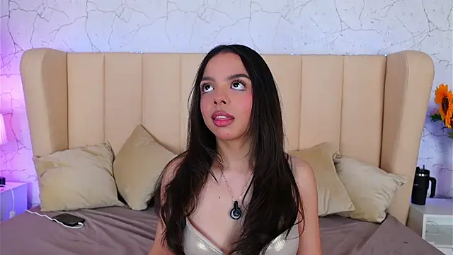 BambiRoses online show from March 8, 2026, 5:00 am