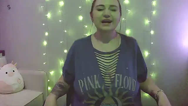 busteebetty online show from February 17, 2026, 5:48 am