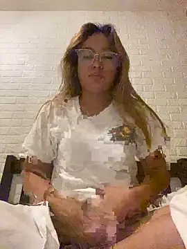 Snapshot of Wild_flower19 chatting on March 13, 2026, 6:36 pm Wild flower19 online show from March 13, 2026, 6:36 pm