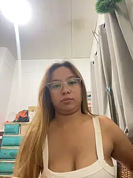 Snapshot of Wild_flower19 chatting on March 15, 2026, 2:56 pm Wild flower19 online show from March 15, 2026, 2:56 pm