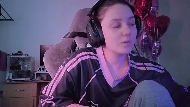 Holy Kveta online show from February 27, 2026, 2:55 am