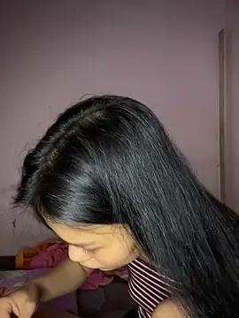 siting00 online show from March 27, 2026, 1:55 pm