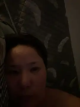 Snapshot of Youyou_12 chatting on February 11, 2026, 7:52 pm Youyou 12 online show from February 11, 2026, 7:52 pm