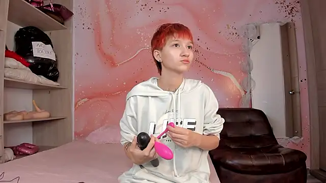 Snapshot of Jessi_Rosse chatting on February 10, 2026, 8:13 pm Jessi Rosse online show from February 10, 2026, 8:13 pm