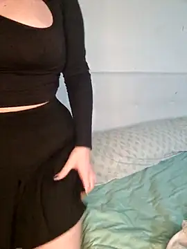 HotLoversLive online show from February 27, 2026, 10:54 pm