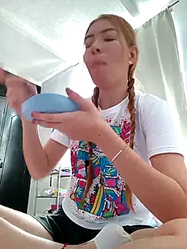 maddie-sar online show from April 8, 2026, 2:17 pm