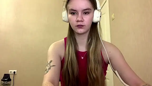 Snapshot of AgnesShy_ chatting on February 26, 2026, 7:40 am AgnesShy online show from February 26, 2026, 7:40 am