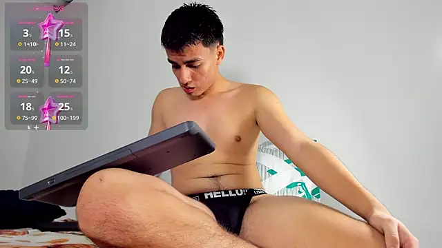 david hot08 online show from April 18, 2026, 6:39 am