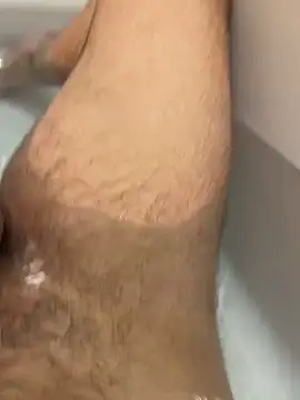 Snapshot of showtimebobby2424 chatting on February 24, 2026, 9:46 pm showtimebobby2424 online show from February 24, 2026, 9:46 pm