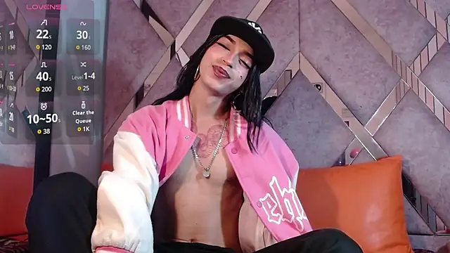 MeghanQueen   online show from February 24, 2026, 6:00 am