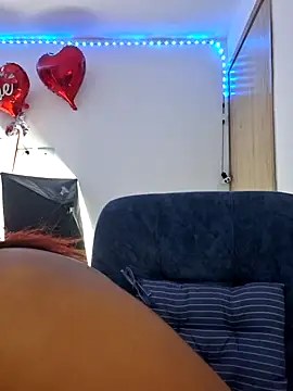 Amira-sultan online show from February 17, 2026, 3:29 pm