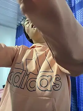 Tammy8 online show from April 9, 2026, 2:22 pm