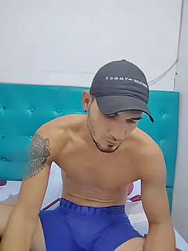 junior men22 online show from February 18, 2026, 12:12 pm