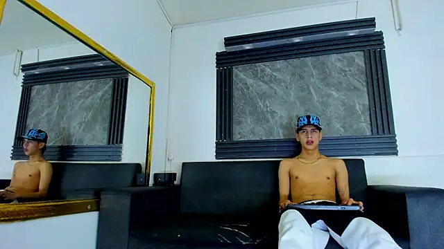 Dominic 26 online show from February 5, 2026, 9:25 am