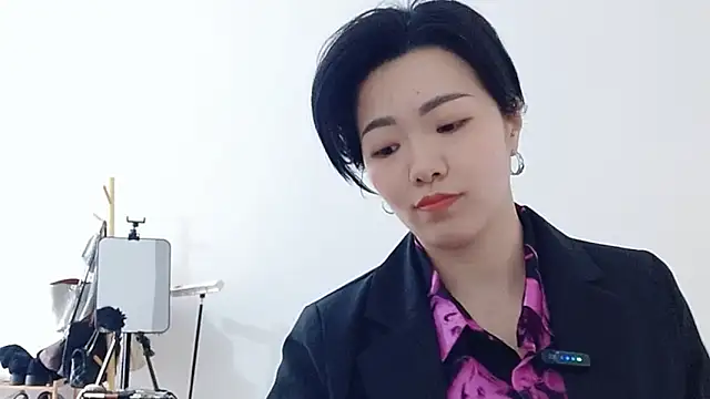 Nikishine online show from February 25, 2026, 2:32 am