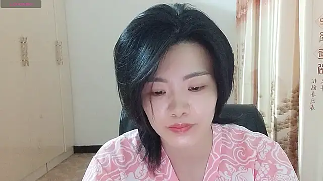 Snapshot of Nikishine chatting on May 16, 2026, 2:27 pm Nikishine online show from May 16, 2026, 2:27 pm