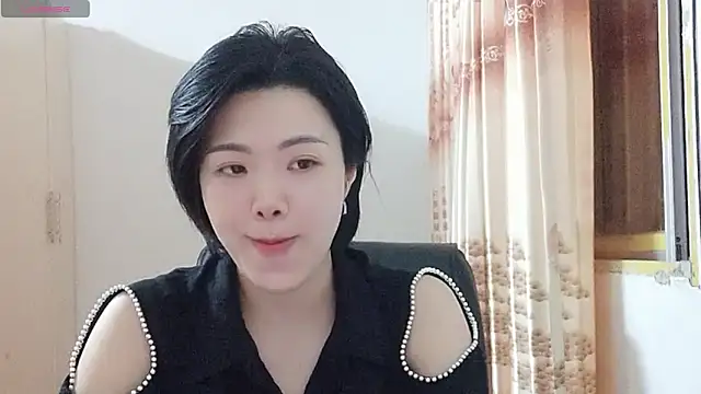 Snapshot of Nikishine chatting on June 18, 2026, 12:53 pm Nikishine online show from June 18, 2026, 12:53 pm