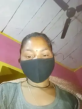 Snapshot of Raamdevi158 chatting on February 27, 2026, 9:15 pm Raamdevi158 online show from February 27, 2026, 9:15 pm