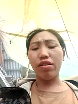 hot-luna- online show from March 9, 2026, 9:46 am