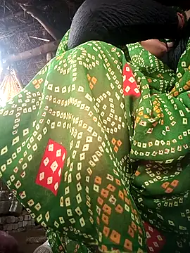 Snapshot of Hotty_raghni chatting on February 19, 2026, 3:13 am Hotty raghni online show from February 19, 2026, 3:13 am