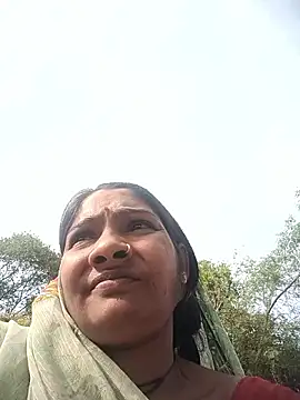 Snapshot of Hotty_raghni chatting on February 20, 2026, 9:54 am Hotty raghni online show from February 20, 2026, 9:54 am