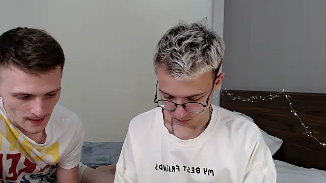 NikiKerryCum online show from February 8, 2026, 12:41 pm