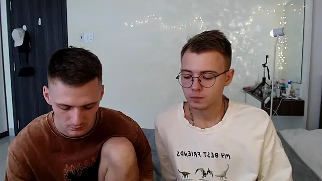 NikiKerryCum online show from June 10, 2026, 5:28 am
