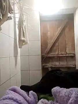 Snapshot of Leexus-niew chatting on February 3, 2026, 6:51 am Leexus-niew online show from February 3, 2026, 6:51 am