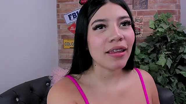 foxy vera online show from March 6, 2026, 11:06 am