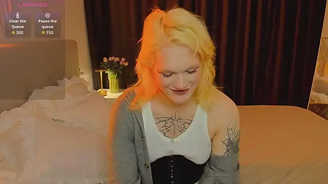 Lollita Morgan online show from March 22, 2026, 6:06 am