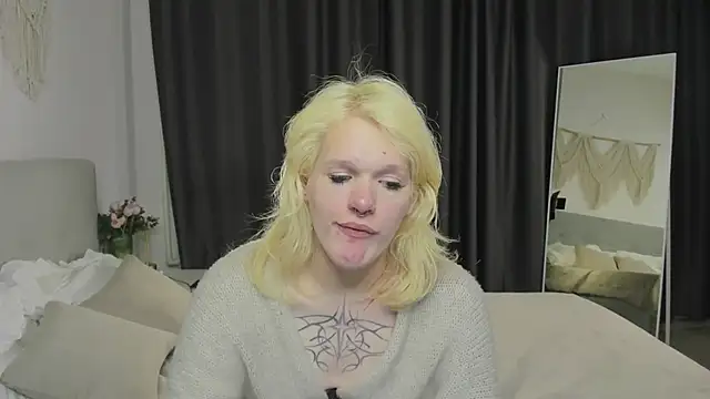 Lollita Morgan online show from April 19, 2026, 5:51 am