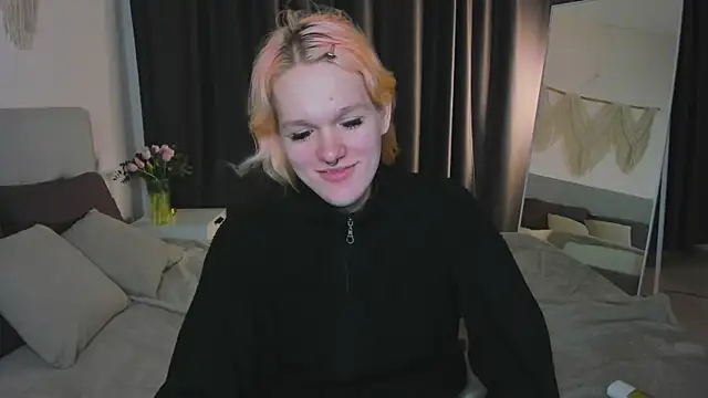Snapshot of Lollita_Morgan chatting on May 24, 2026, 1:27 pm Lollita Morgan online show from May 24, 2026, 1:27 pm