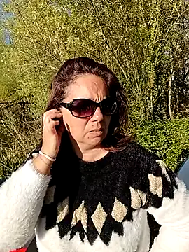 pulpeuse64 online show from April 4, 2026, 7:17 am