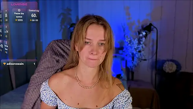 Crystal Kris online show from February 19, 2026, 5:25 am