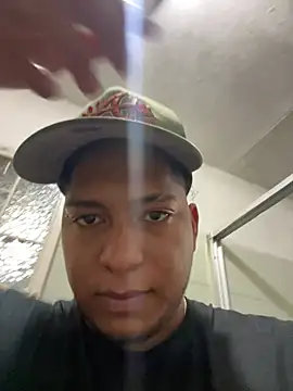 Snapshot of Danny_black11 chatting on May 16, 2026, 3:25 am Danny black11 online show from May 16, 2026, 3:25 am