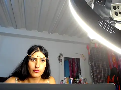 natys123 online show from May 19, 2026, 6:31 am