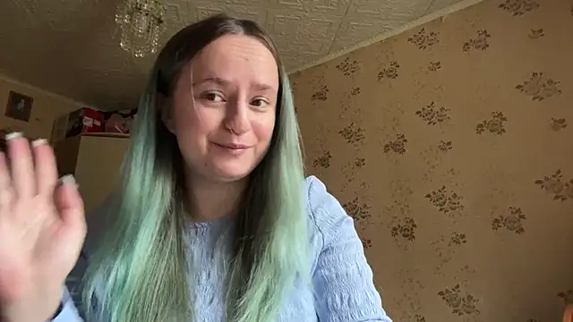 Bubblegum Tempt online show from April 28, 2026, 8:19 am