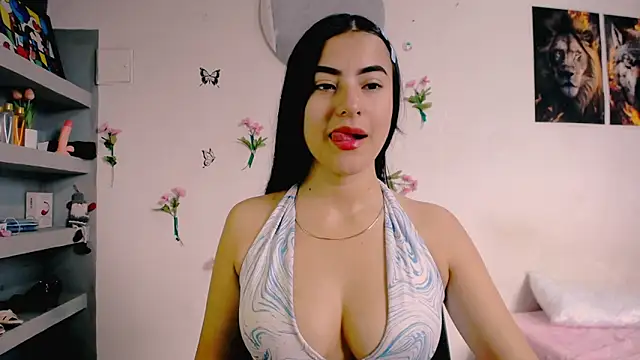 Snapshot of charlotte_petit_ chatting on February 18, 2026, 4:03 pm charlotte petit online show from February 18, 2026, 4:03 pm