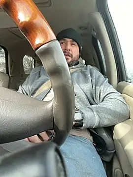 Snapshot of yolanda339 chatting on February 23, 2026, 7:33 pm yolanda339 online show from February 23, 2026, 7:33 pm