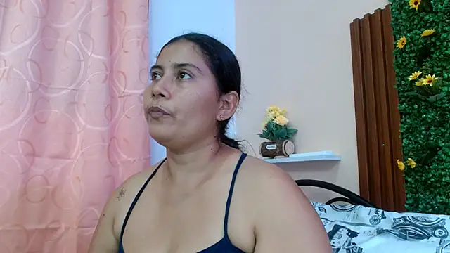 calimasalas2 online show from February 23, 2026, 12:30 am